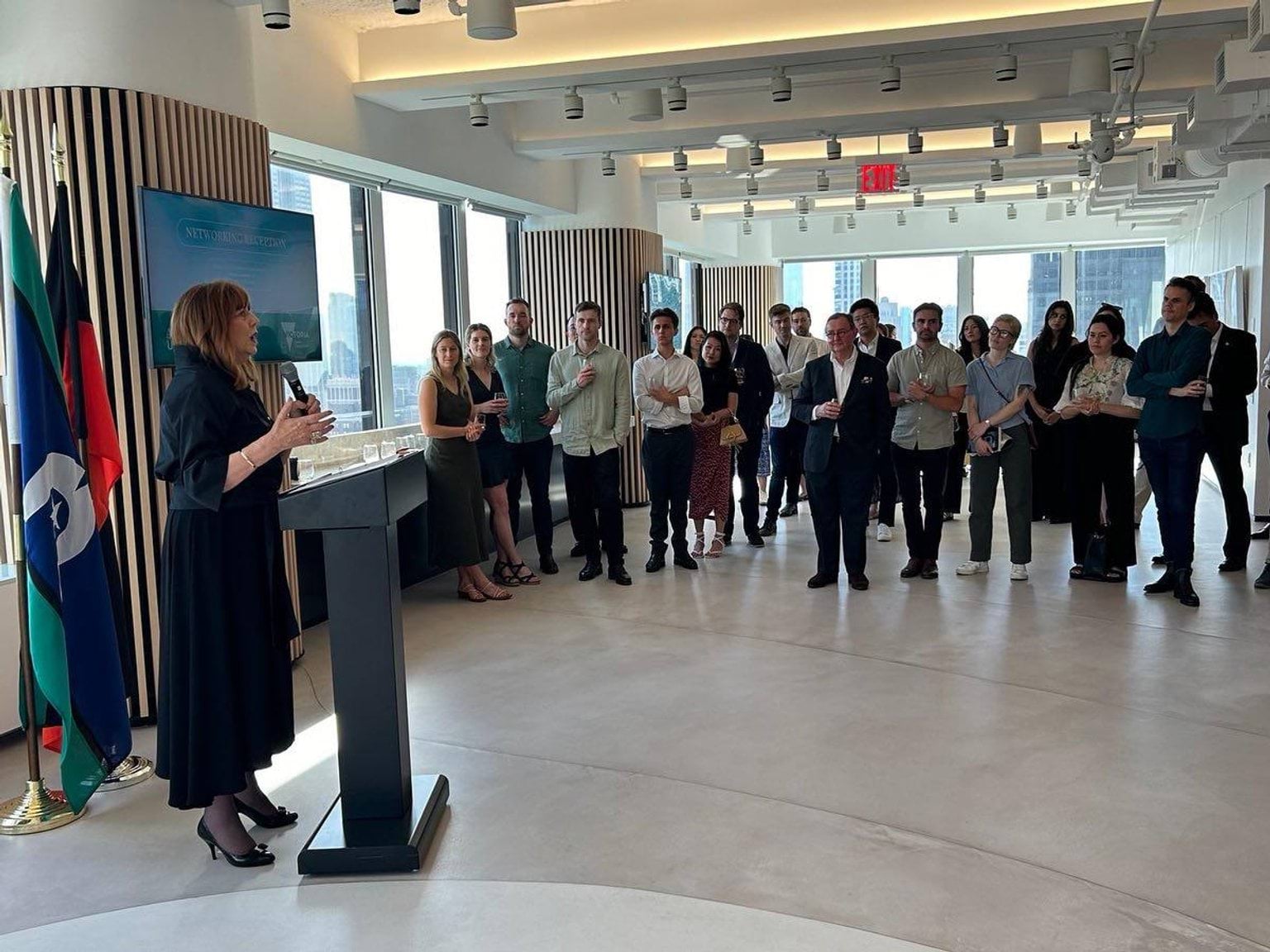 The Governor speaking at the Networking reception hosted by the American Australian Association