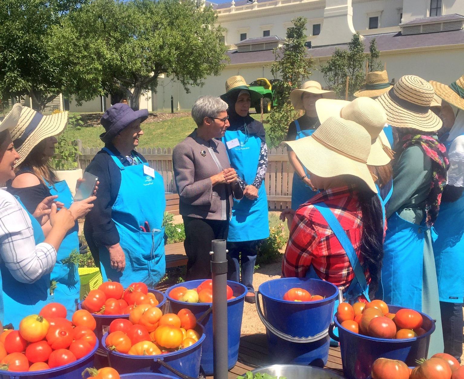 The Governor meeting Peace and Prosperity Kitchen Garden Program participants